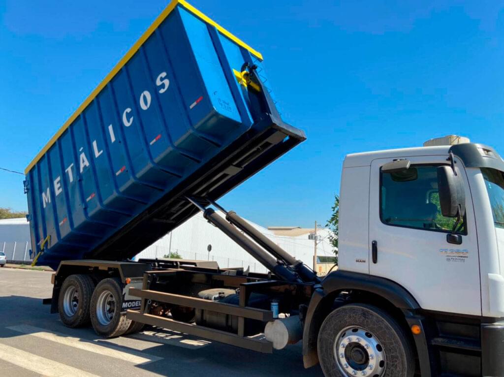 equipamento-roll-on-roll-off-m25-modelaco-qualidade-garantida